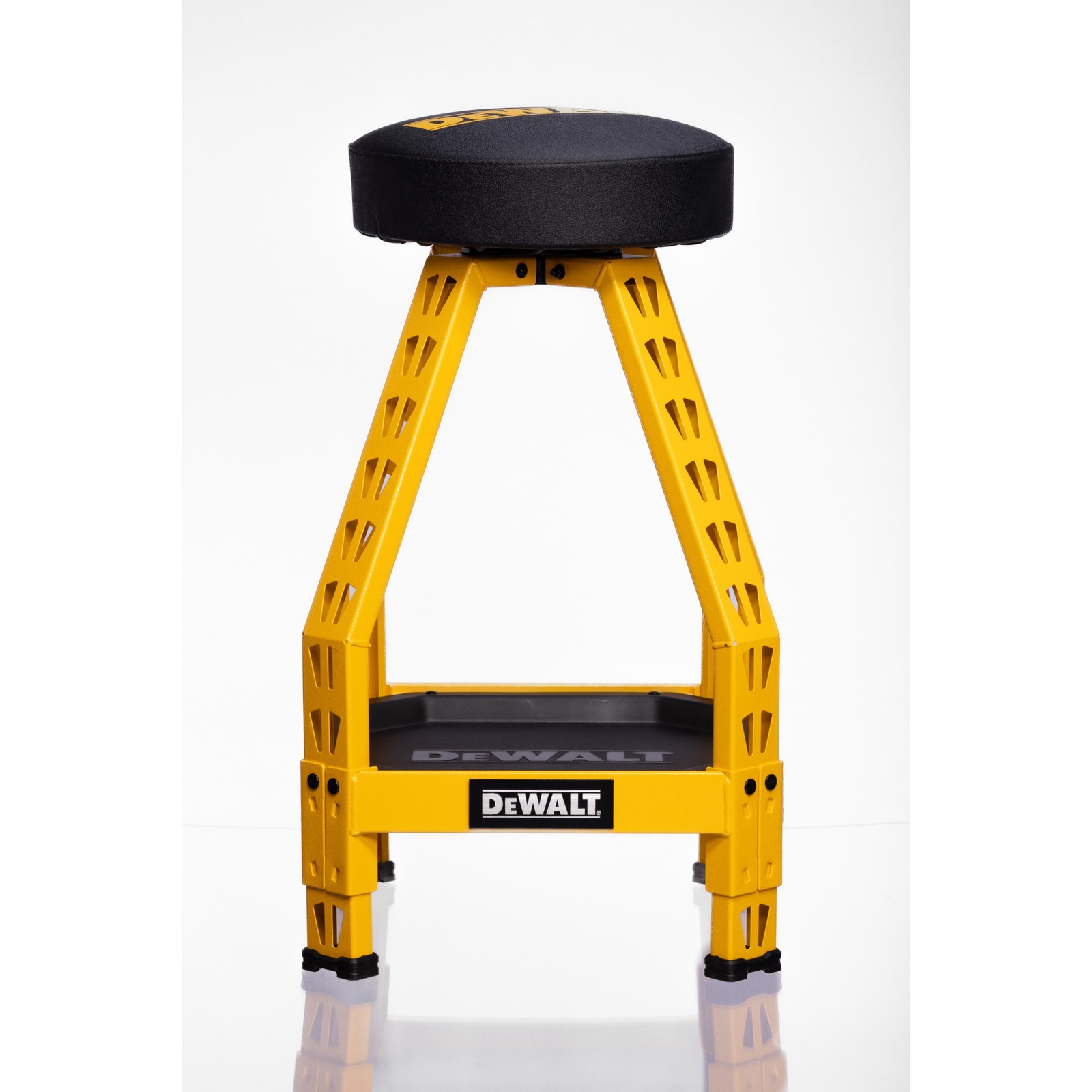 DEWALT Work Bench Height Shop Stool Yellow DXSTFH030KD