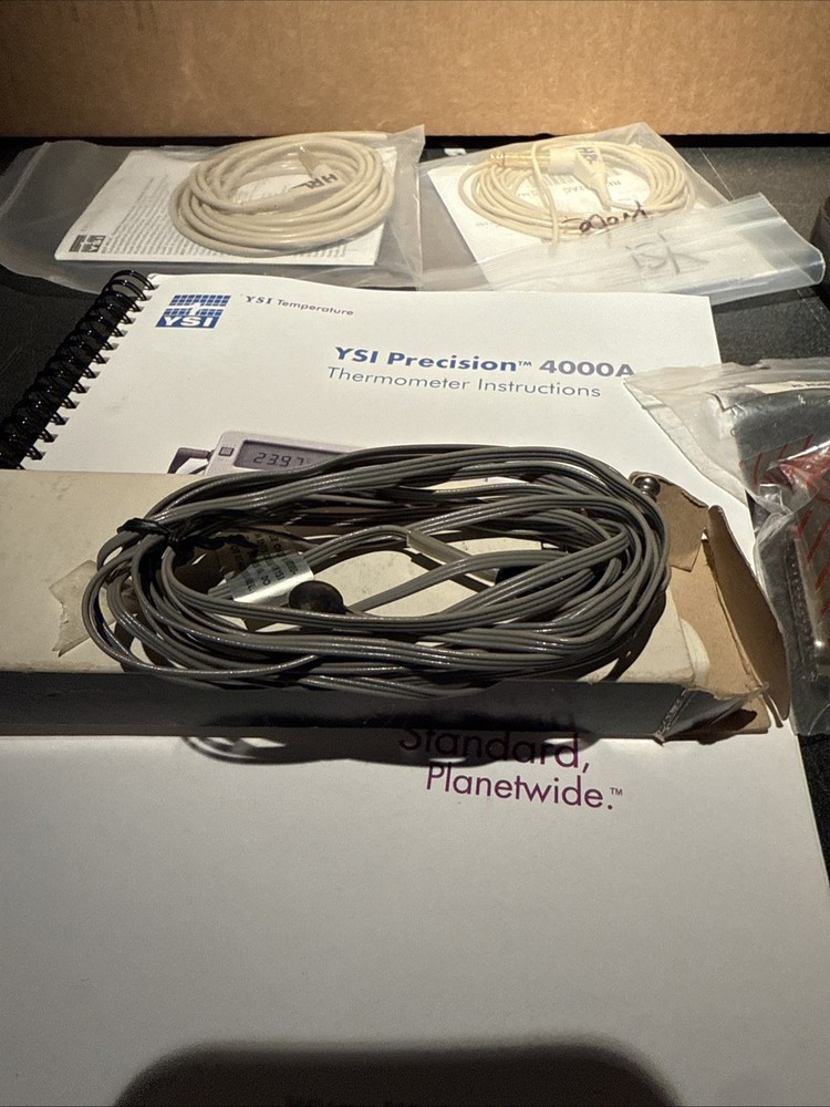 YSI Precision 4000A Thermometer
