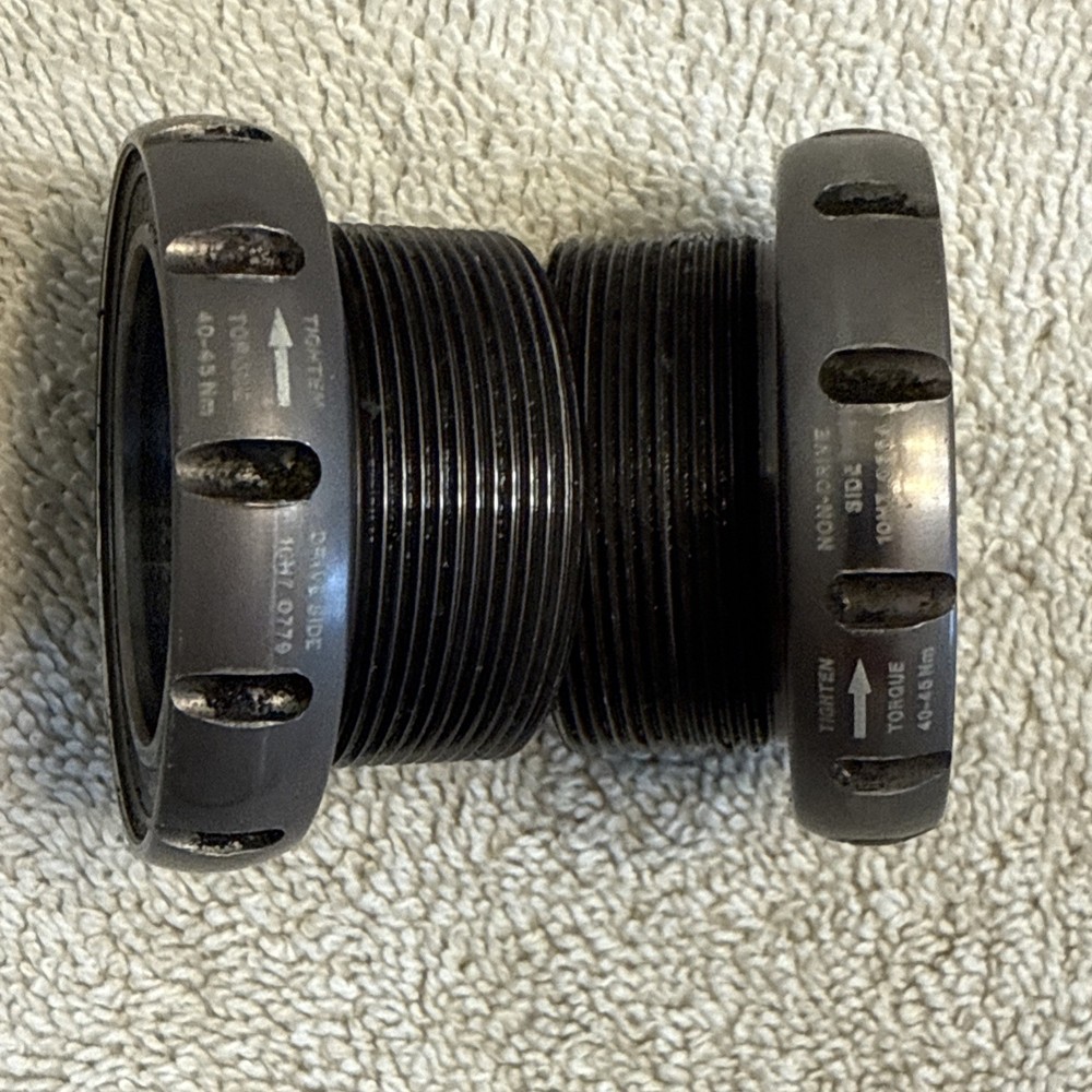 Zipp Vuma English Threaded Bottom Bracket Cups [slr]