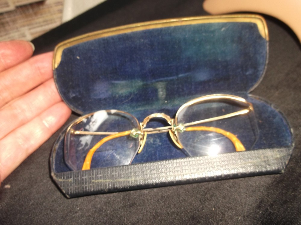 ANTIQUE SPECTACLES 12KGF GOLD TONE - UNTESTED - BIFOCAL + MONOGRAM CASE