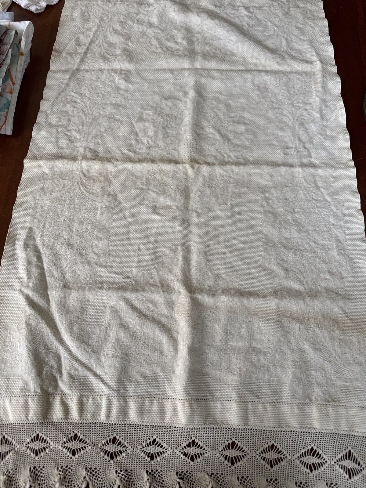 Lot Of Misfit Vintage Antique Linens Cutter Craft Sewing 10 Pieces