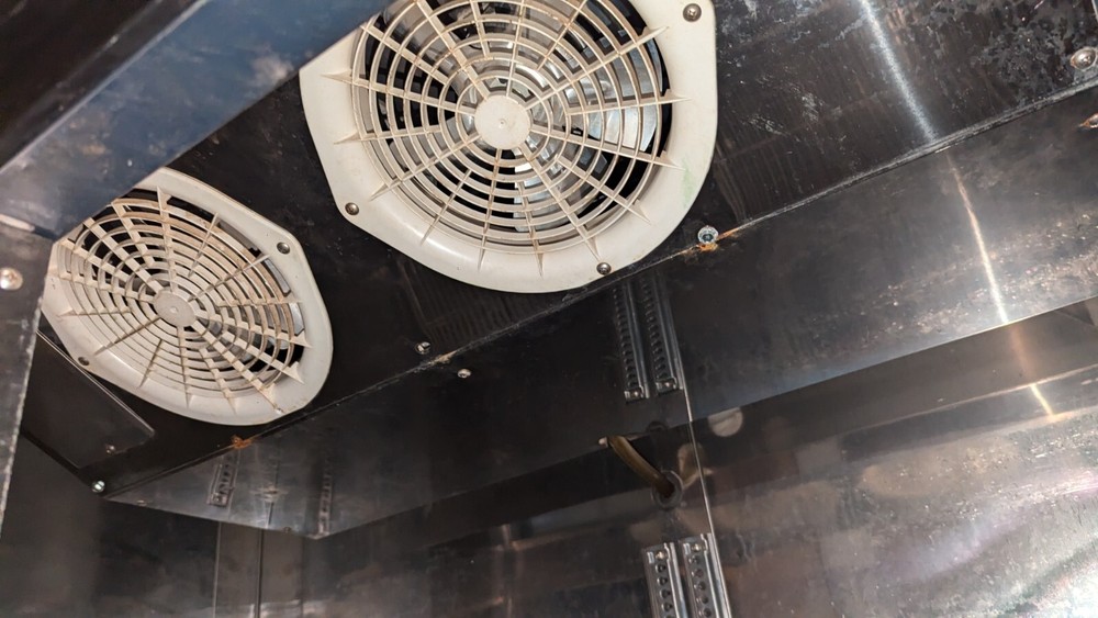 2 Door Reach In Cooler