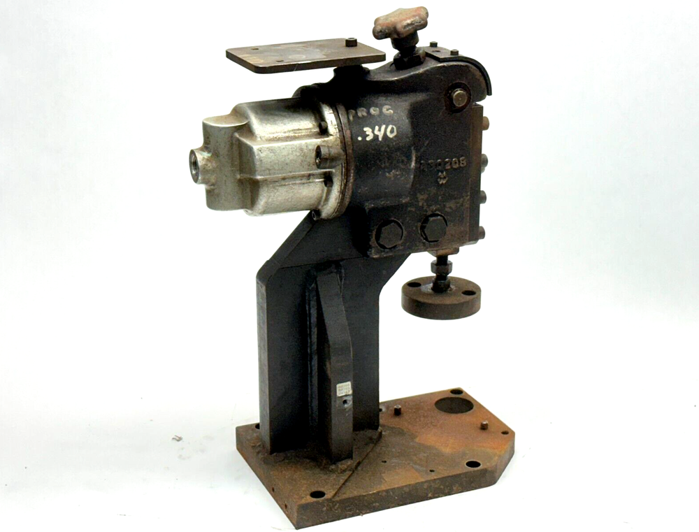 Gardner-Denver A30208 Size 52A3 Compression Riveter
