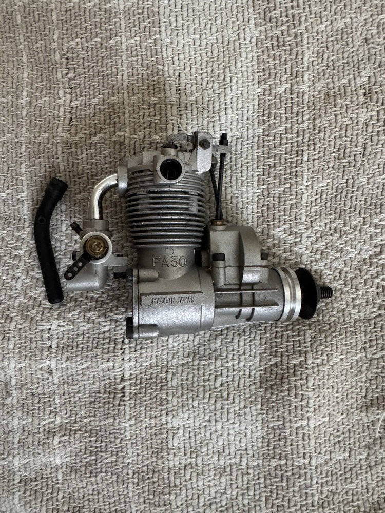Saito FA-30 Open Rocker 4-Stroke RC Engine - New