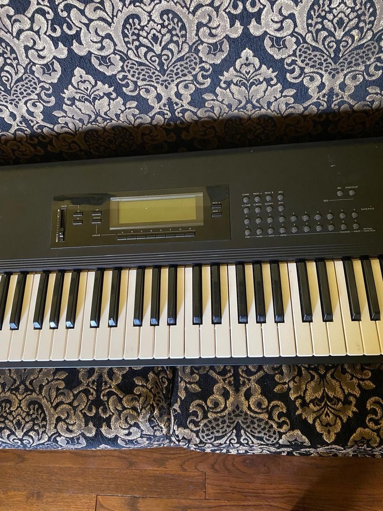 Korg T2 Music Workstation
