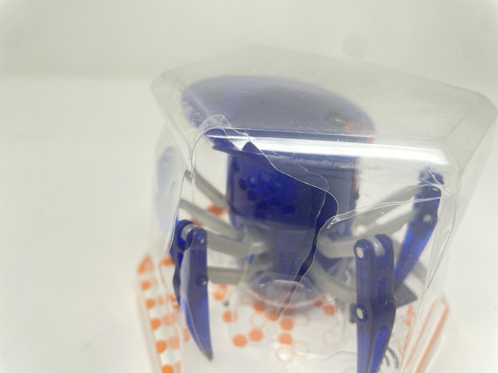 Hexbug Battle Ground Spider Tarantula RC Controlled Red.