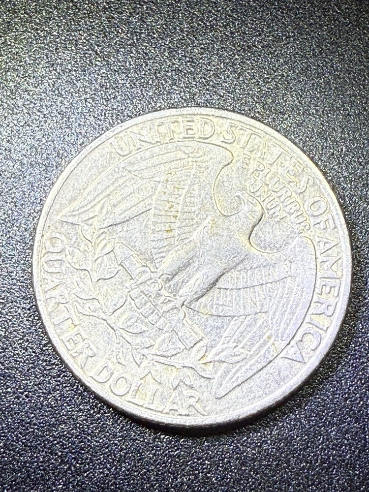 1982 P Quarter Error Obverse Partial Collar Error