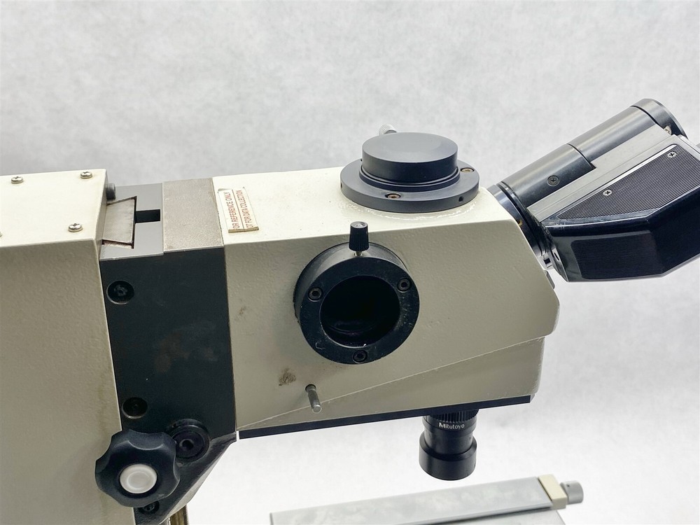 Mitutoyo 176-941A ToolMakers Microscope w/ 375-036 Objective + Stage PARTS
