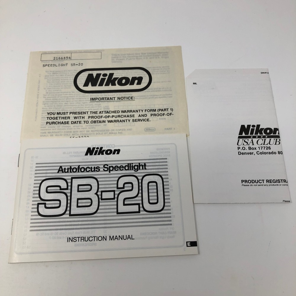 Nikon Speedlight SB-20 Shoe Mount Flash for Nikon Camera Case Box Papers EUC