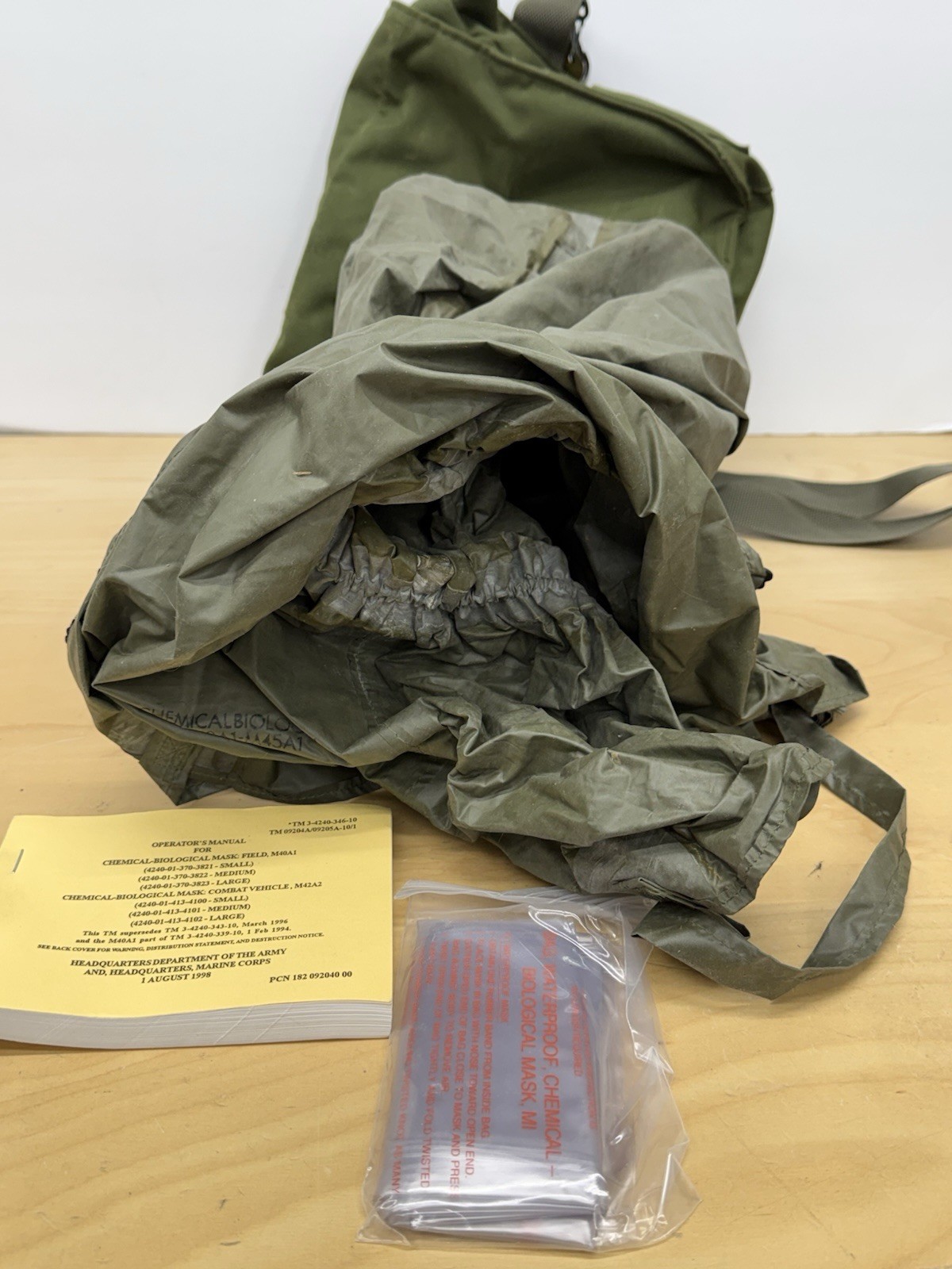 US Military M40/M42 Series Chemical Biological Gas Mask Hood Bag Case & Parts