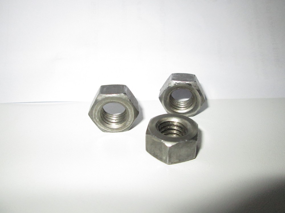 7/16-14 FINISHED HEX NUTS GRADE 2 PLAIN 200  PCS.