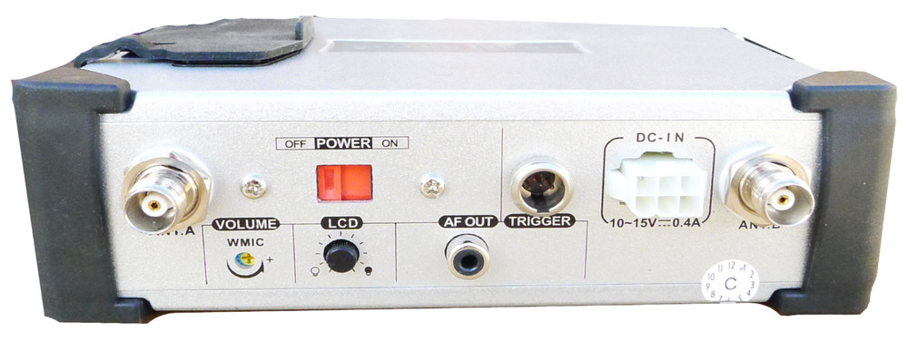 Panasonics Arbitrator Wireless UHF Transmitter + Receiver Microphone System