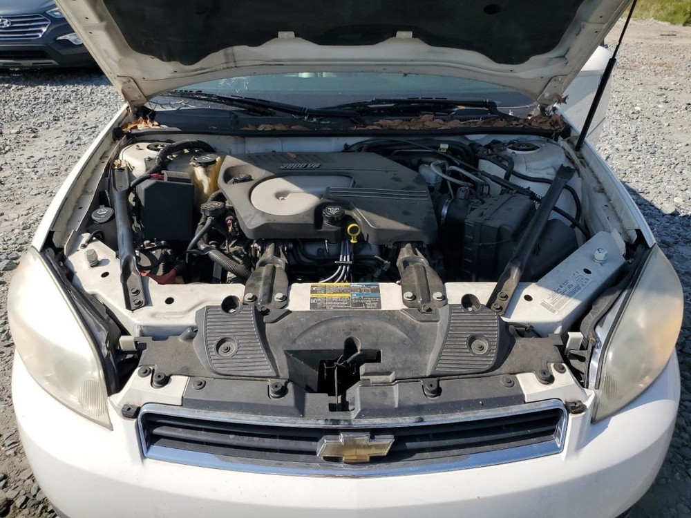 IMPALA 2006 Glove Box 4833517