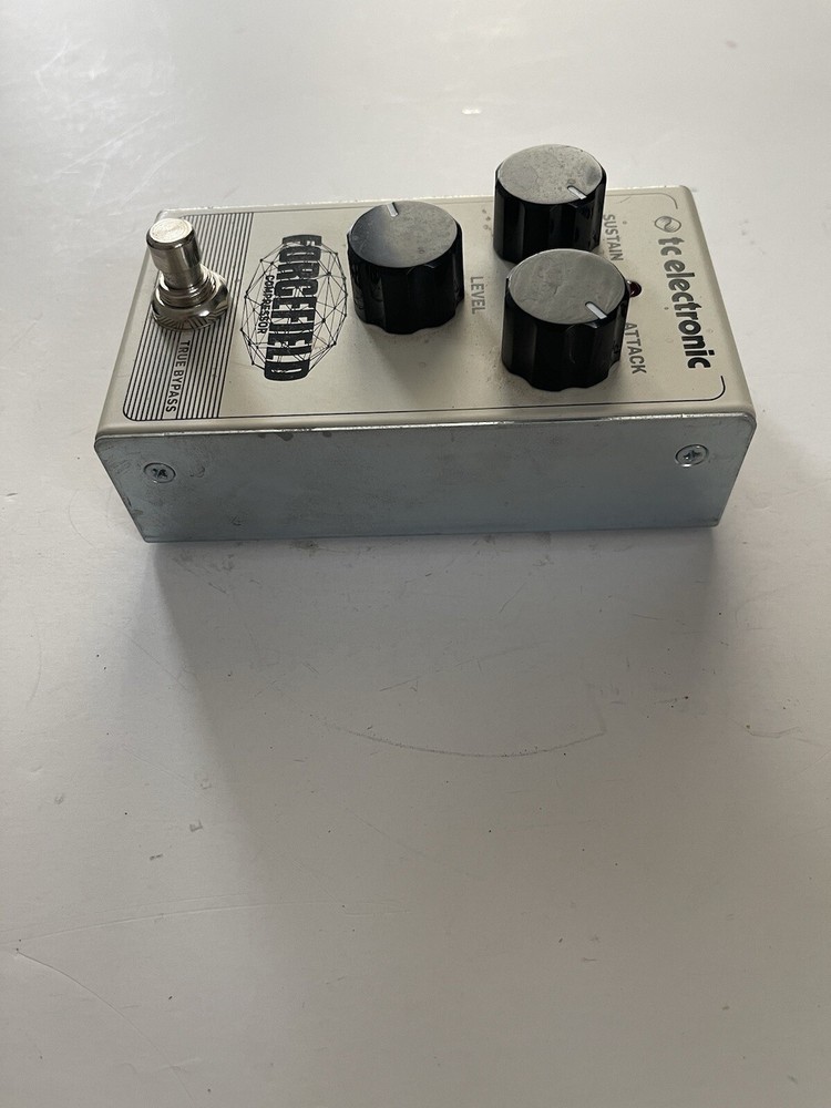 TC Electronic Forcefield Compressor Sustainer True Bypass Guitar Effect Pedal