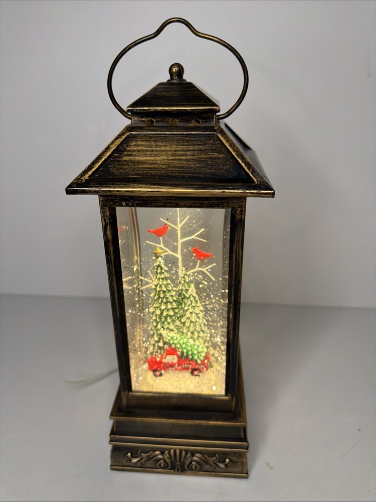 Christmas Snow Globe Automatic Flow Cardinal And Studebaker Lit Lantern  11"