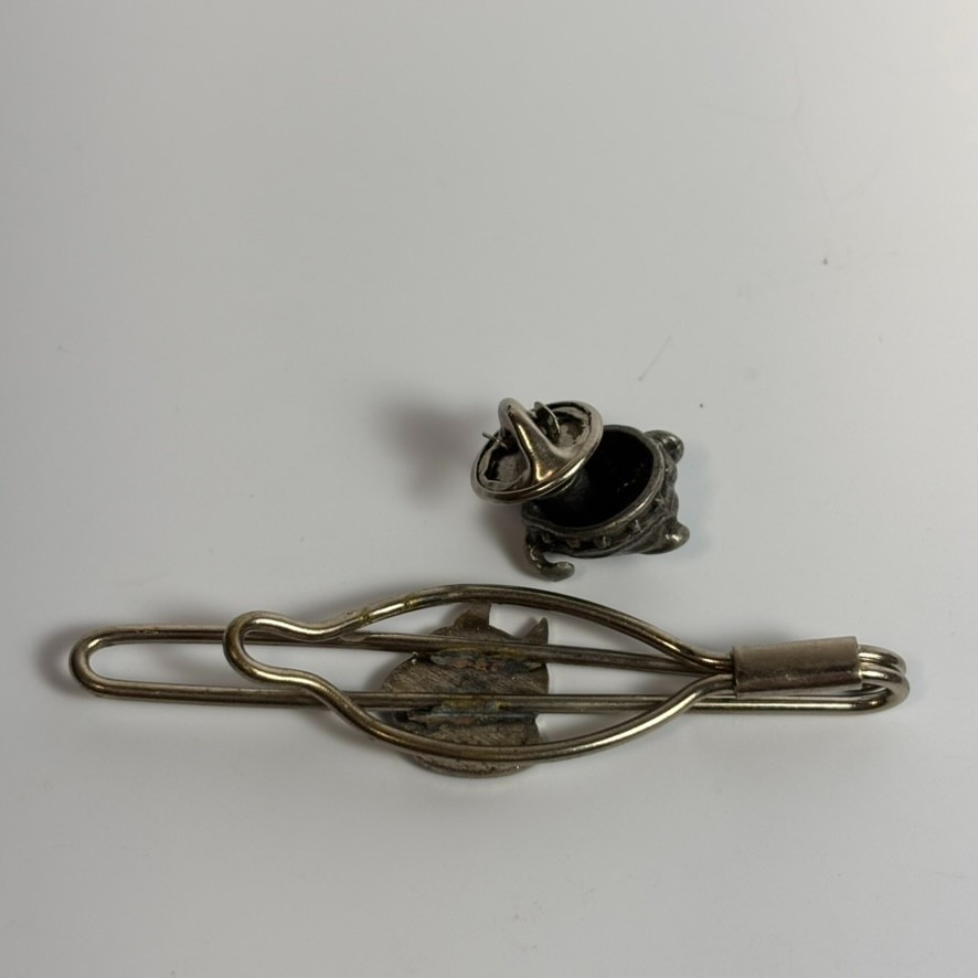 Vintage Tie Bar Clip Enamel Pit Bull with Spiked Collar Bulldog Pin Silver Tone