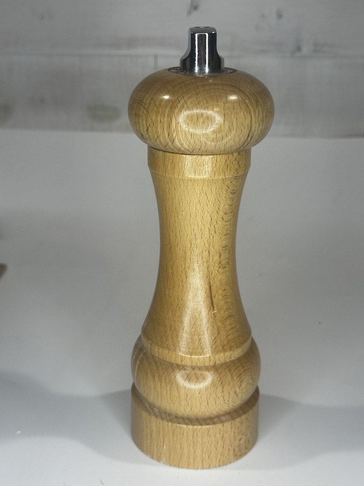Olde Thompson 8-Inch Senator Walnut Peppermill Pepper Mill Adjustable D