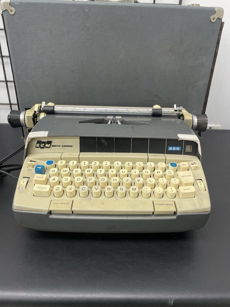 Smith Corona 250 Mark II Electric Office Typewriter With Case, Needs Work