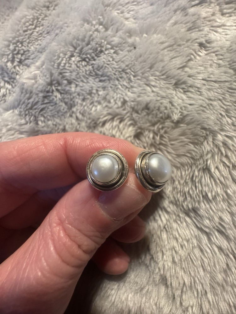Sterling Silver Pearl Studs