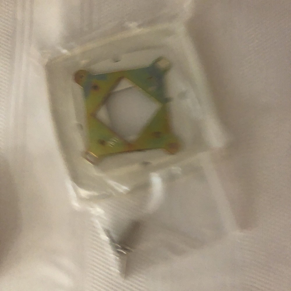 Johnson Controls Non Programmable Thermostat. Model T701DFN-1