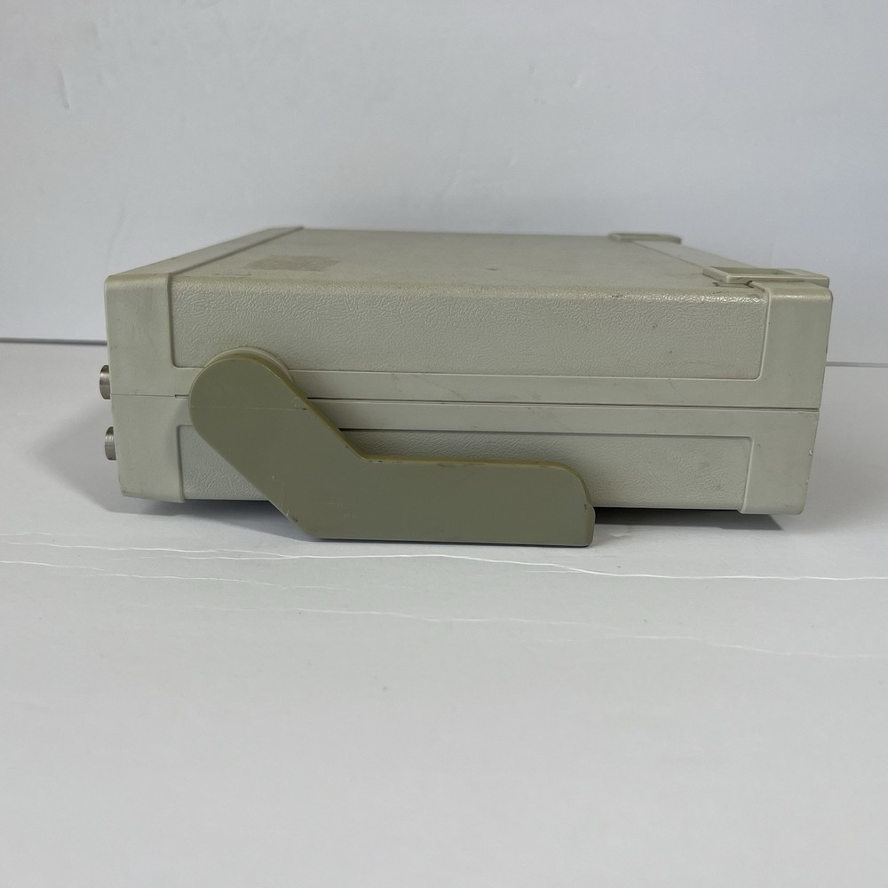 Kenwood FG-273A Function Generator, .2Hz - 2 MHz, Various Output Wave Forms