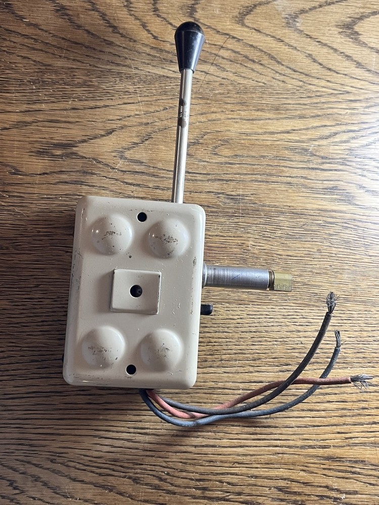 original Kelsey-Hayes Automatic electric brake controller DO NOT KNOW IF IT WORK