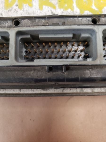 Engine ECM Electronic Control Module Right Hand Fender Fits 00 DURANGO 974468