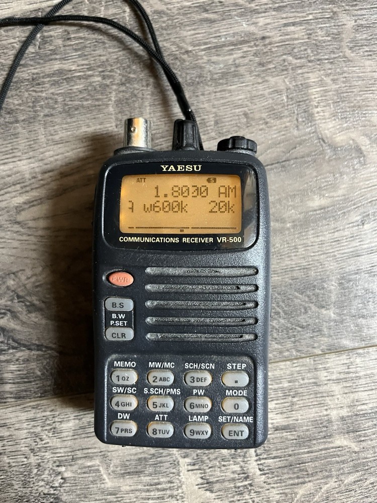 Yaesu VR-500 Communications Receiver
