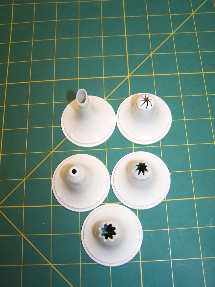 Pampered Chef 1770 Easy Accent Decorator Part, 5 Tips