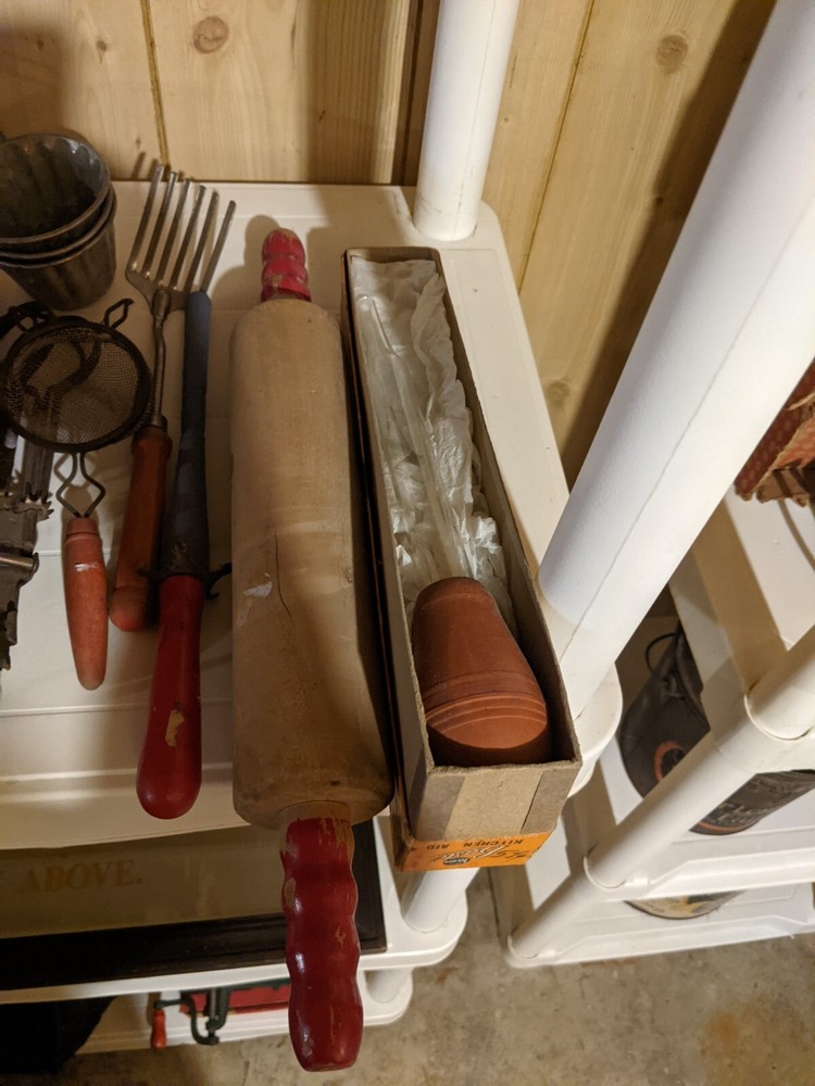 vintage kitchen gadgets 16 items