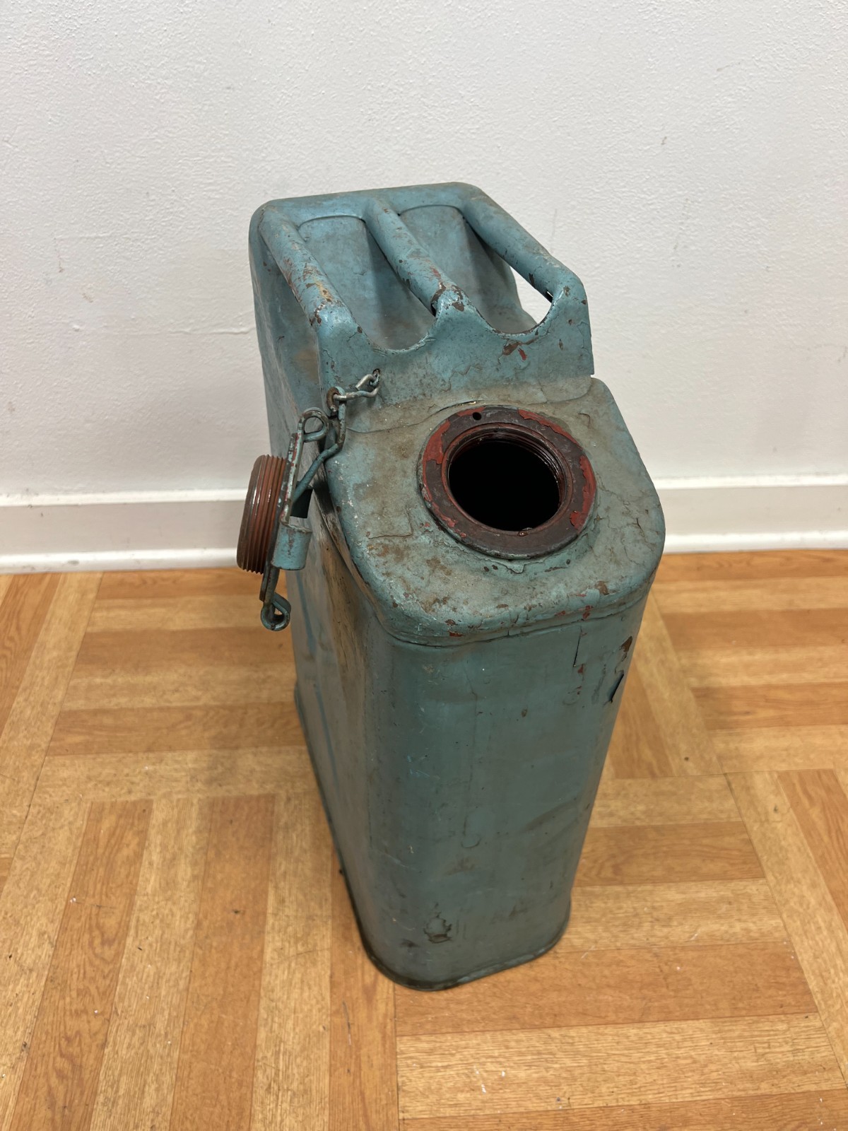 Vintage US Military Jerry Can Container 1952 KOREAN WAR water willys jeep prop