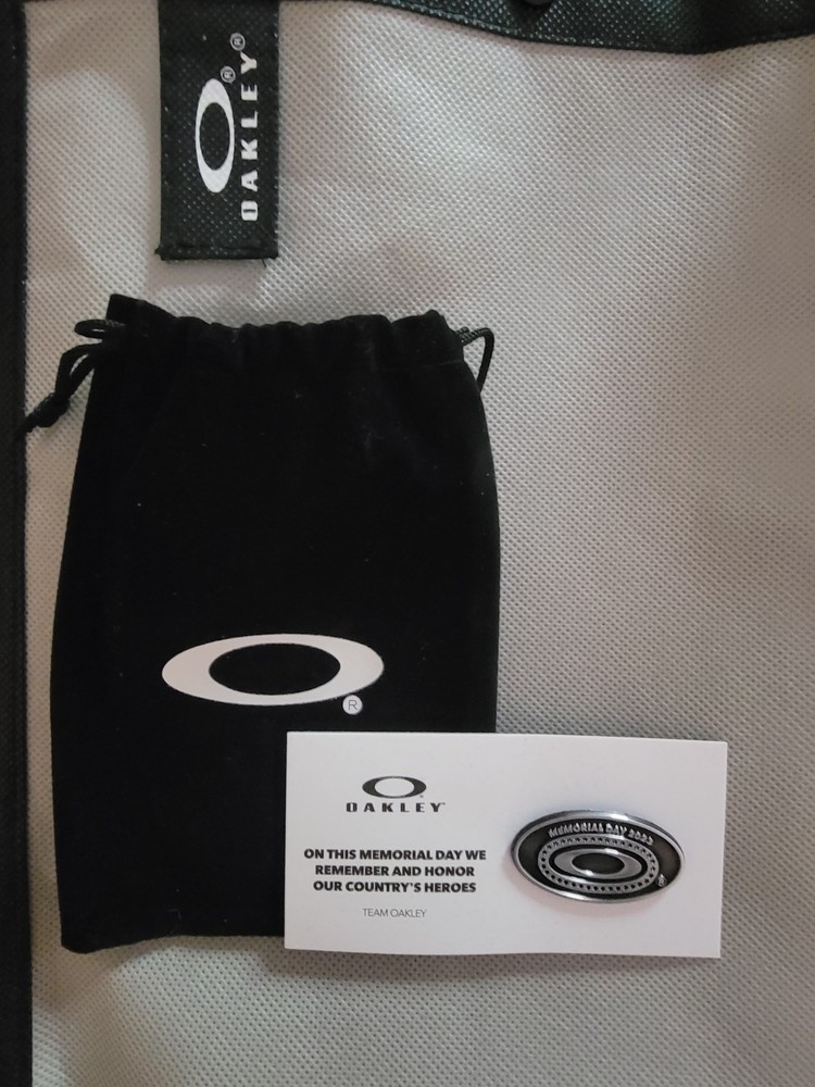 Oakley Memorial Day 2023 Pin