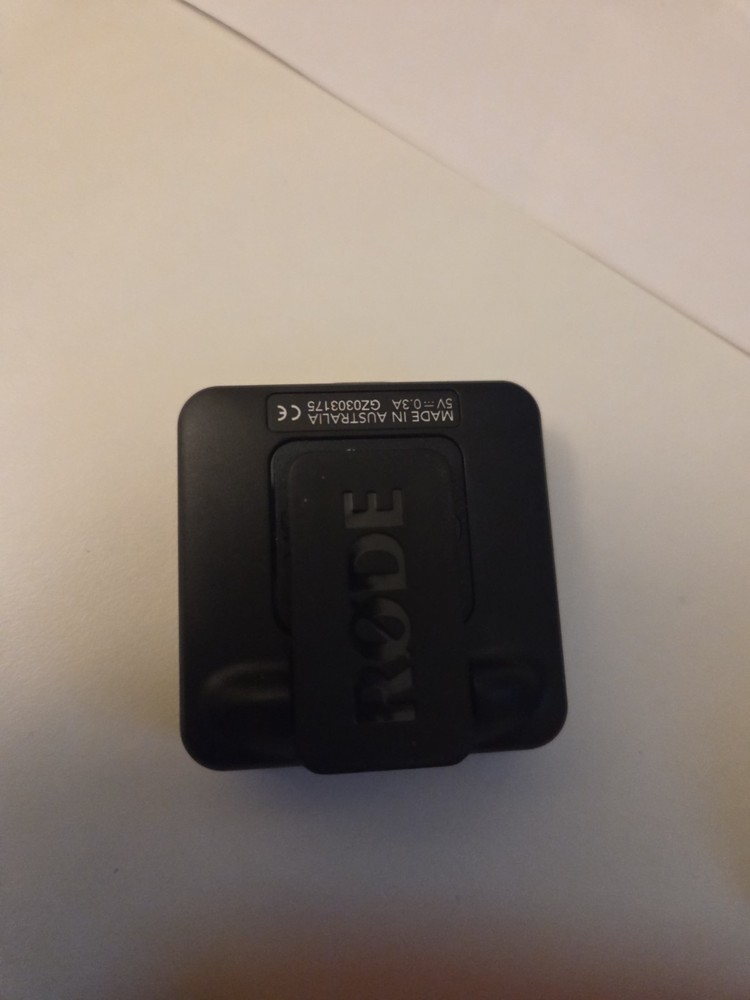 RODE Wireless GO II Compact Wireless Microphone Receiver HF0637462 ONLY WORKING