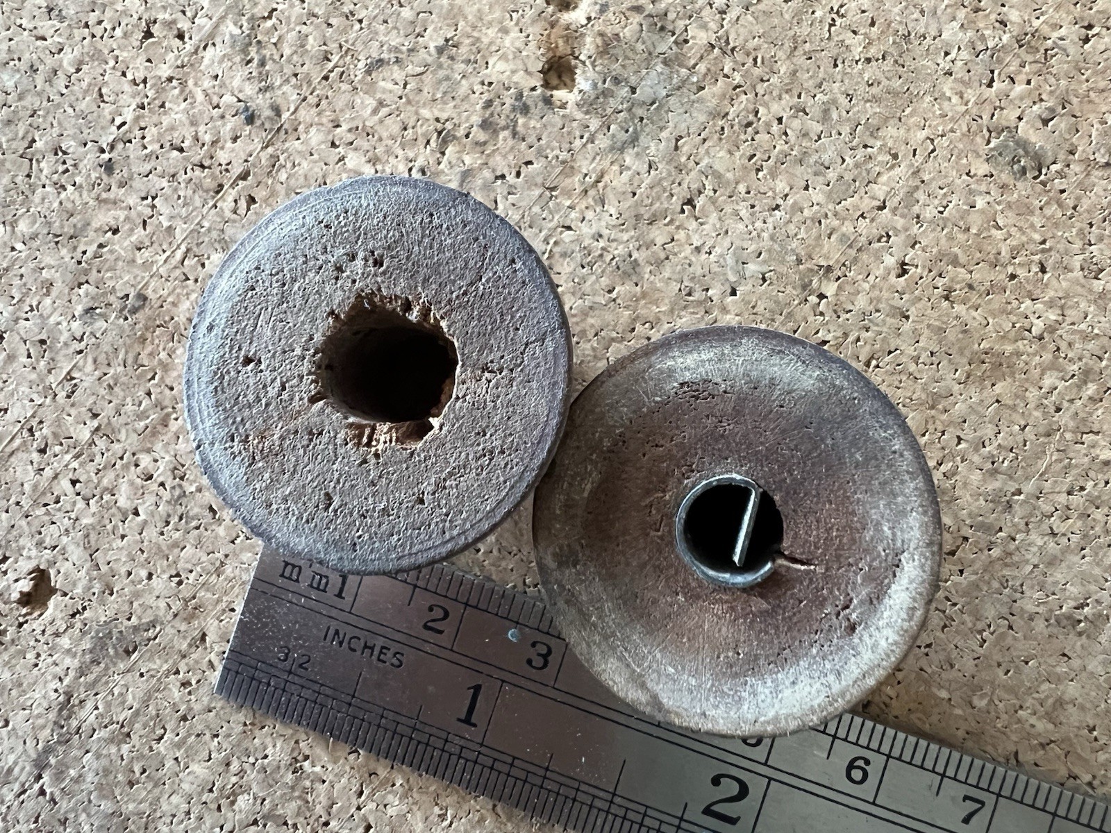 Lot of 2 Different Vintage Zenith Tube Radio Wood Control Knobs