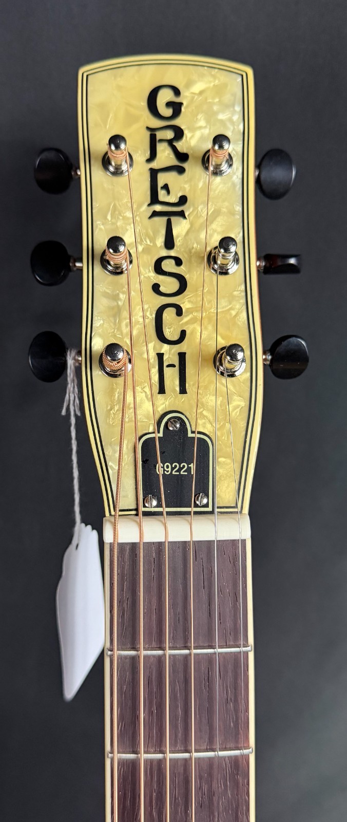 Gretsch G9221 Bobtail Steel Body Round Neck Resonator Guitar w Fishman Nashville