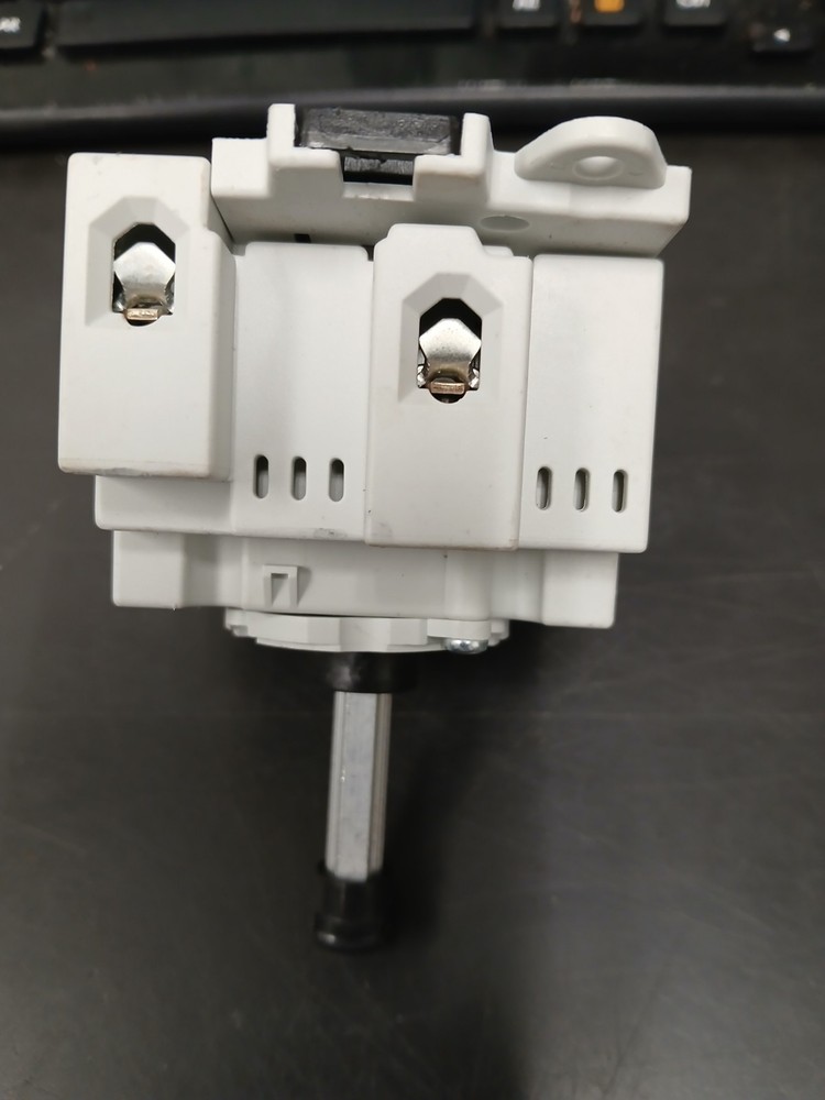 IMO SI32-BMDC64R-2+X/95 Isolation PV Manual Disconnect Switch