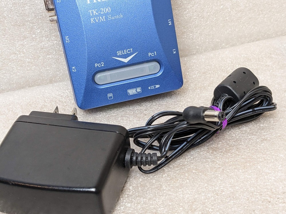 TRENDnet TK (TK200K) 2-Ports External KVM / audio switch PS/2 (T2)