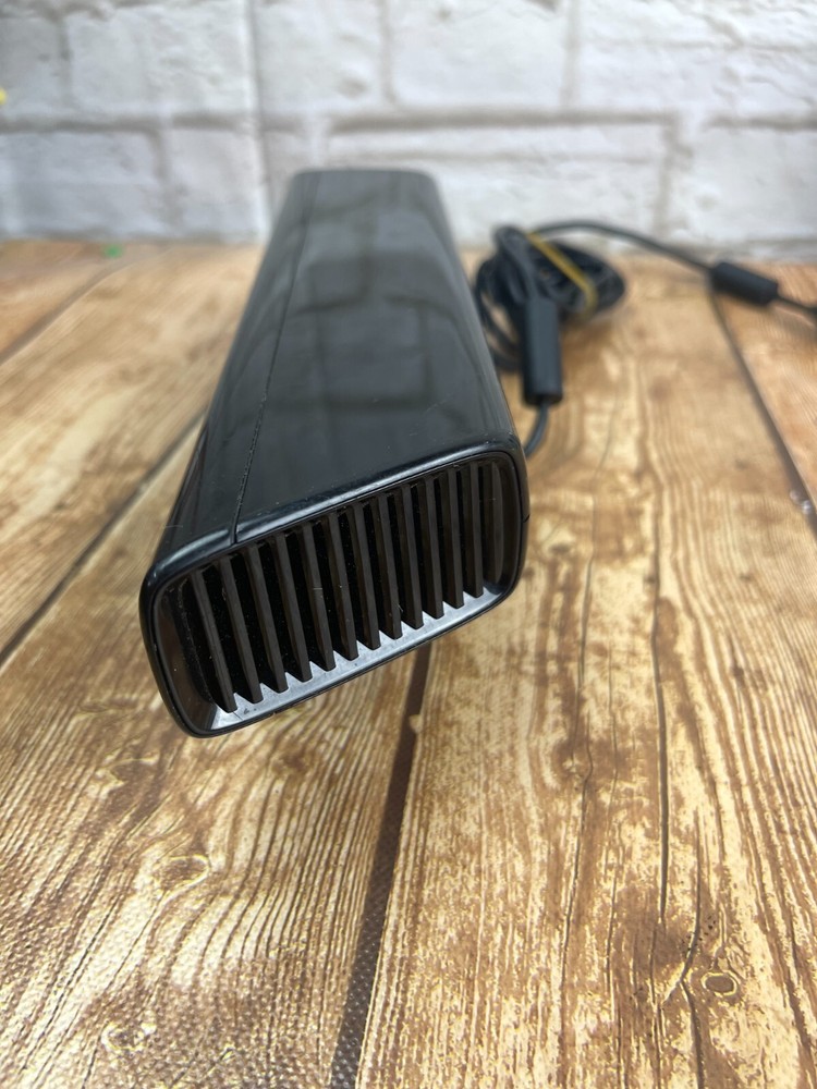 Microsoft Xbox 360 Kinect Motion Sensor Bar Black Model 1414