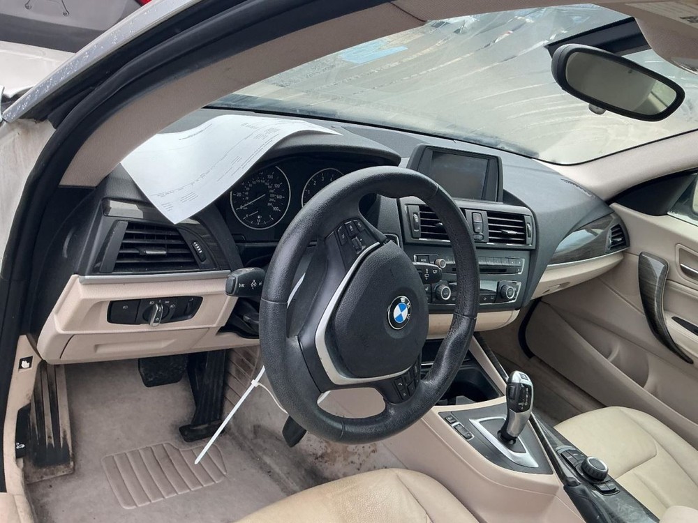 228I 2014 Glove Box 4990747