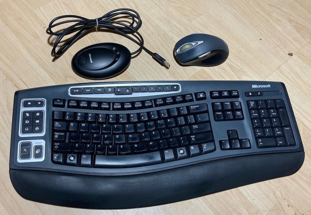 TESTED **Microsoft Keyboard Wireless 5000 W/ Mouse - 1058 & Receiver 3.1 M- 1028