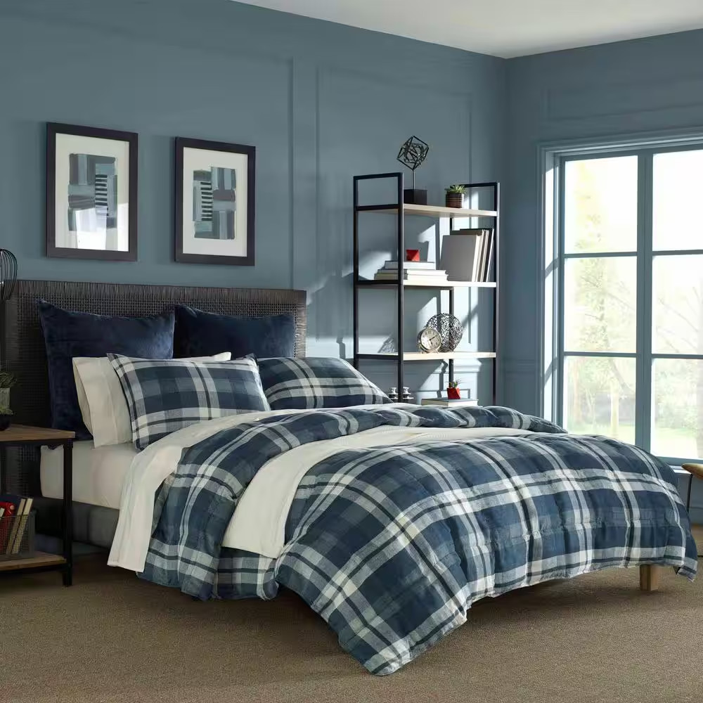 Ultra Soft Plush Solid 1-Piece Navy Blue Microfiber European Sham