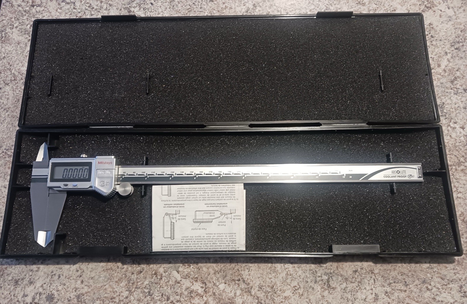 Mitutoyo 500-754-10 ABSOLUTE Series 500 Coolant Proof Digimatic 12" Caliper