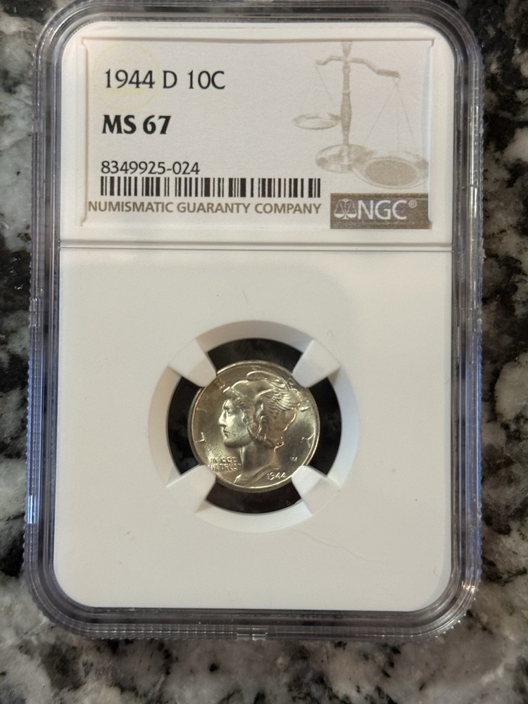 1944-D 10C  Mercury Dime NGC MS67