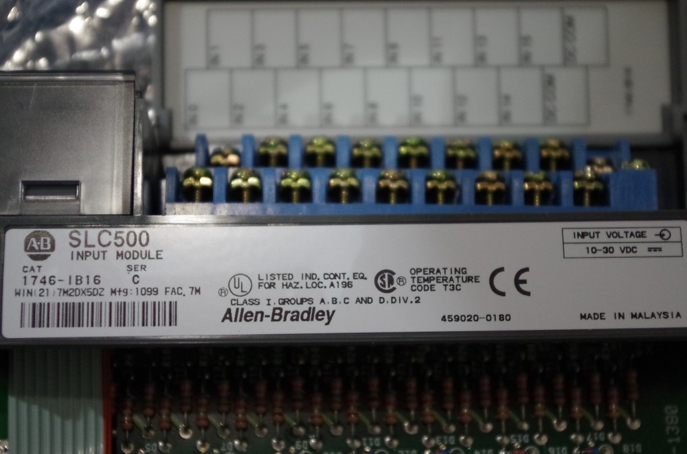ALLEN BRADLEY # SLC500 CAT# 1746-IB16 SER-C INPUT MODULE 10-30VDC INPUT