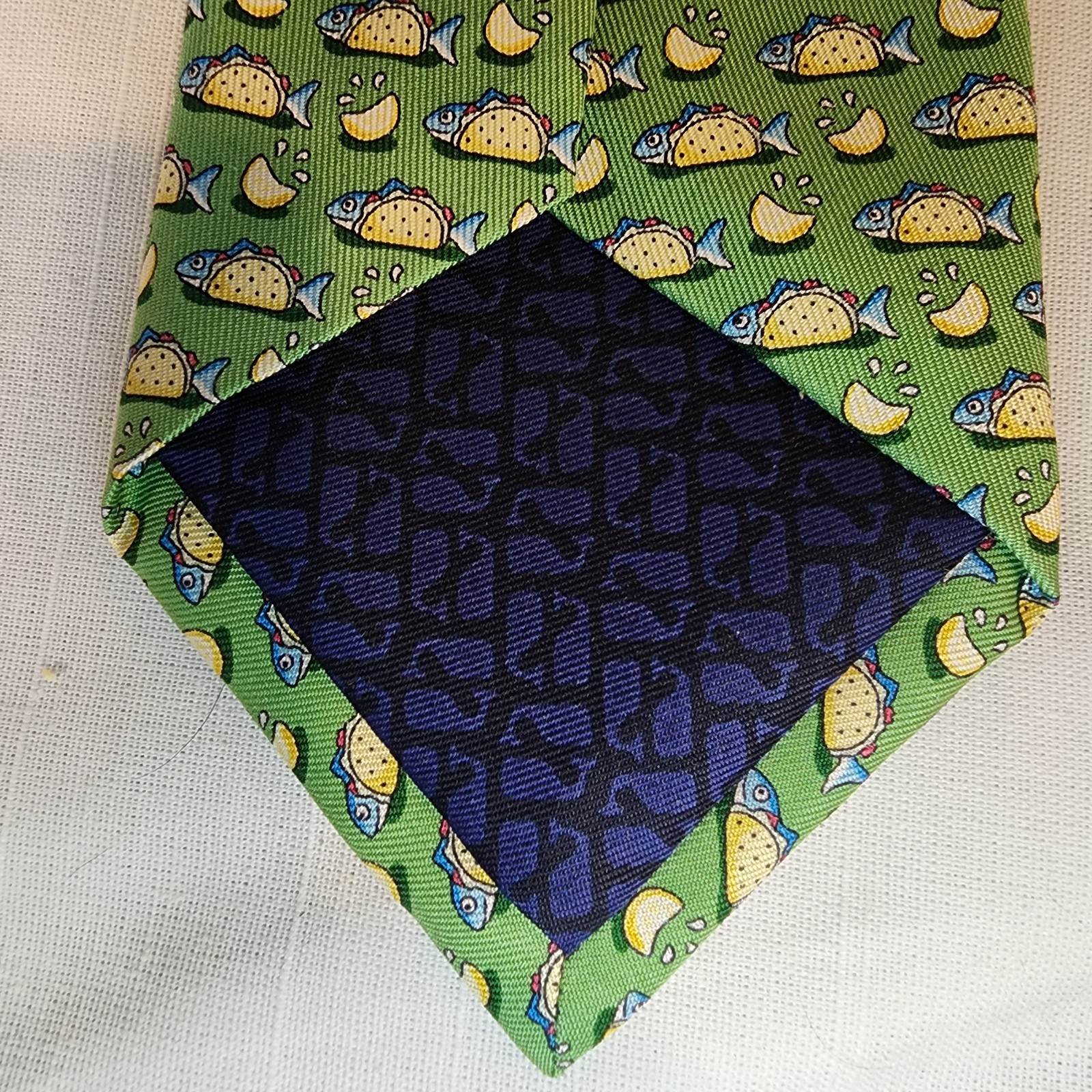 Vineyard Vines, Shep & Ian, Boy's Silk Necktie, Green, Fish Tacos, USA, Nice!