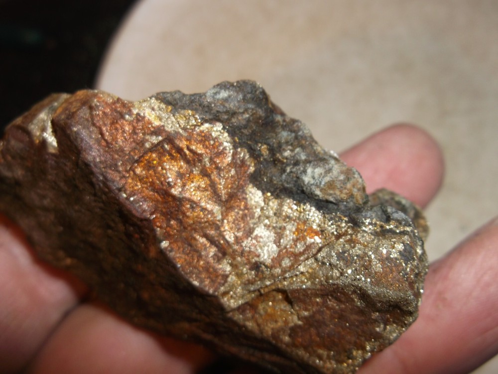 Gold, silver, copper, 121 grams samples ,ore high grade .