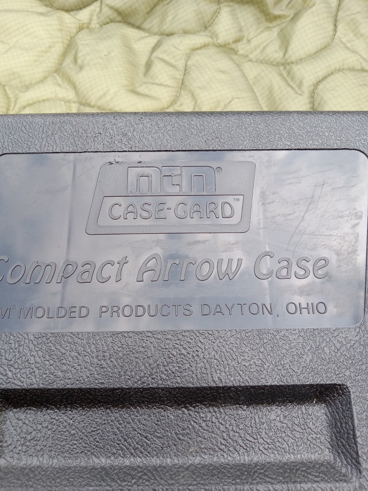 MTM Case Guard Compact Arrow Case