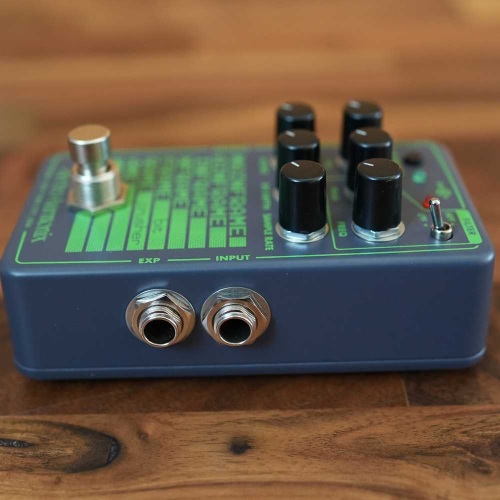 ELECTRO-HARMONIX MAINFRAME Bit Crusher guitar effects