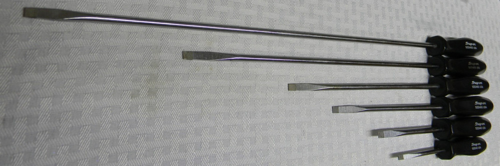 SNAP-ON 6PC BLACK HARD HANDLE FLAT TIP SCREWDRIVER SET #SDD SERIES