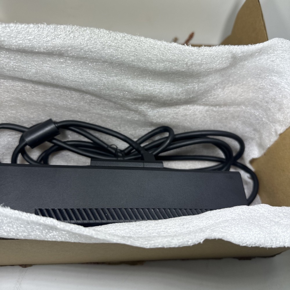 Microsoft Xbox One Kinect Sensor - Black - Pre Owned